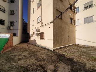 Local commercial  N/a