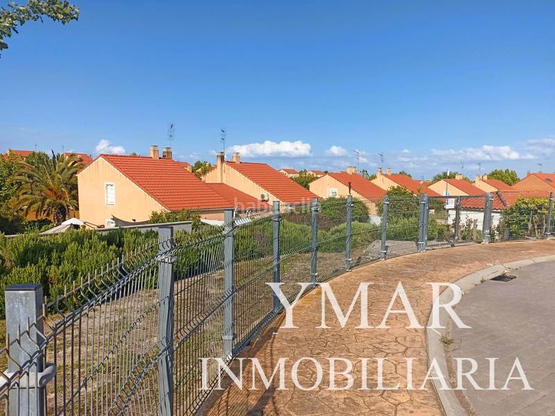 Foto 5f205730-9f42-4b13-9ac7-3edace4a3061. Casa a schiera con camino piscina in Ventas de Retamosa (Las)