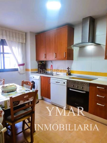 Foto 5fe8b1d8-e2c3-4225-ae4b-2a7fd8a0e242. Casa a schiera con camino piscina in Ventas de Retamosa (Las)