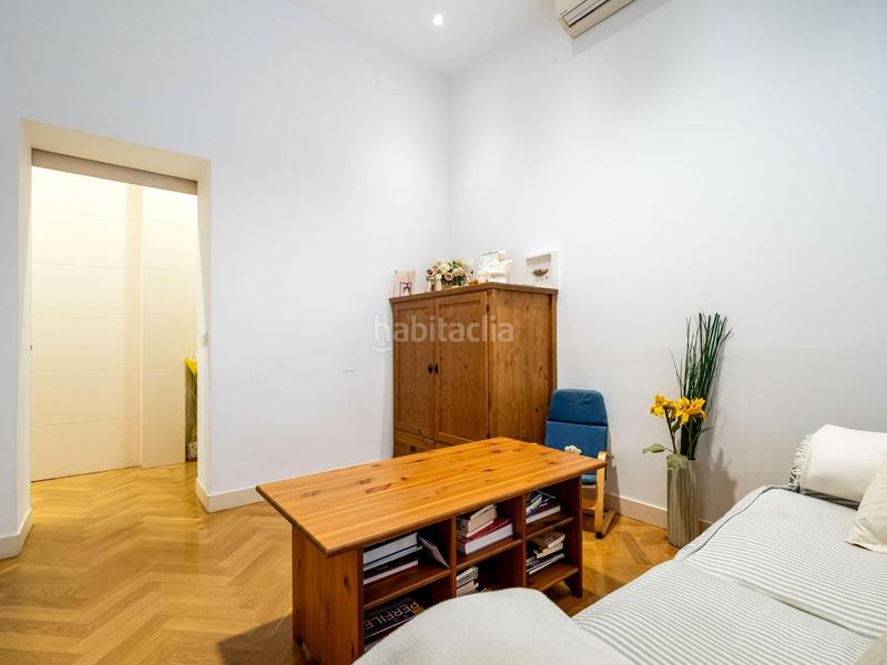 Foto 6c3de563-c35e-497b-89b8-c7e385fd1a86. Appartement dans paseo reina cristina 5 dans Jerónimos Madrid
