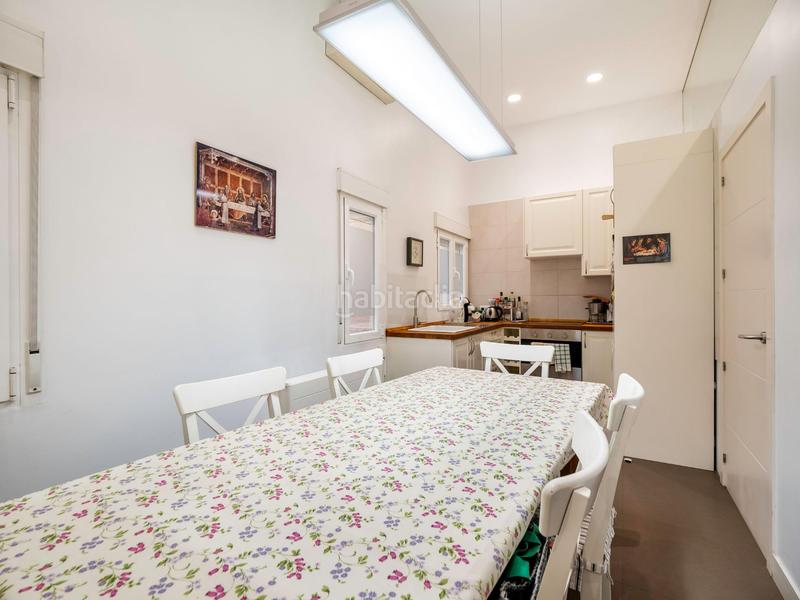 Foto afc1e0d9-aba6-422b-945e-025488c2fb05. Appartement dans paseo reina cristina 5 dans Jerónimos Madrid