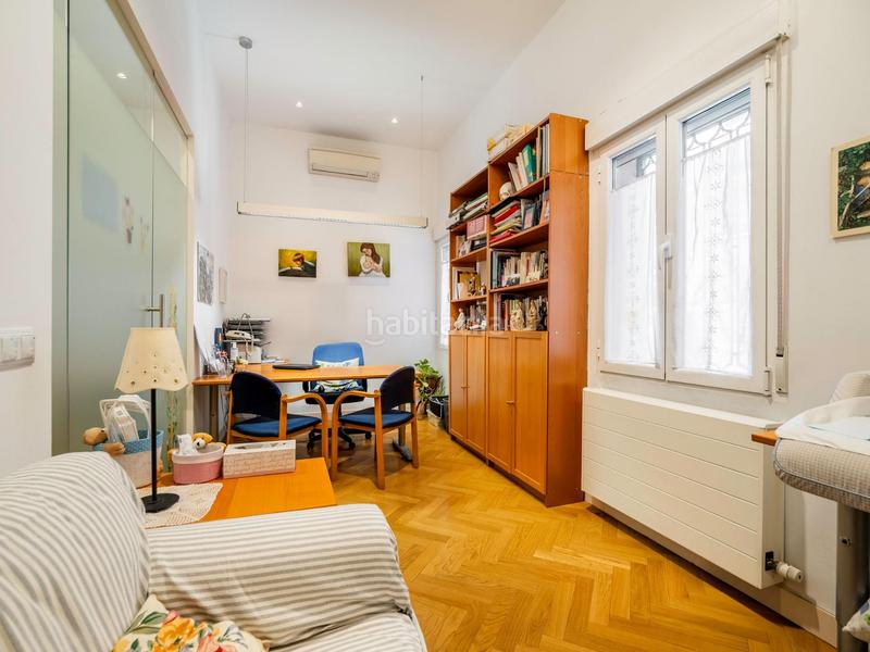 Foto dd6ef148-dfe9-4521-b658-b204674256b9. Appartement dans paseo reina cristina 5 dans Jerónimos Madrid