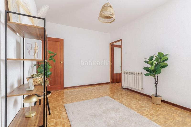 Foto a1ee5b0e-40c7-4f46-ba6a-a3b871298a91. Piso excelente piso en Ibiza Madrid