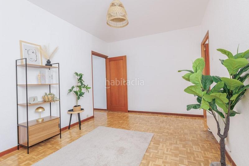 Foto d108d9c4-1d6a-4548-a7bb-778c495c673f. Piso excelente piso en Ibiza Madrid