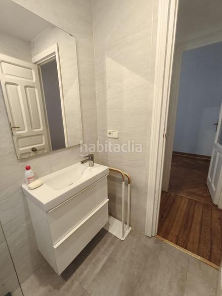 Foto f7224cc8-a596-4f12-8173-f95620f45866. Flat with heating in Ibiza Madrid