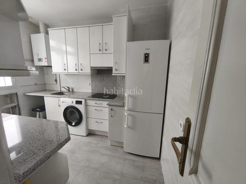 Foto fea2195c-6dc8-4198-9337-d259b8fbcb28. Flat with heating in Ibiza Madrid