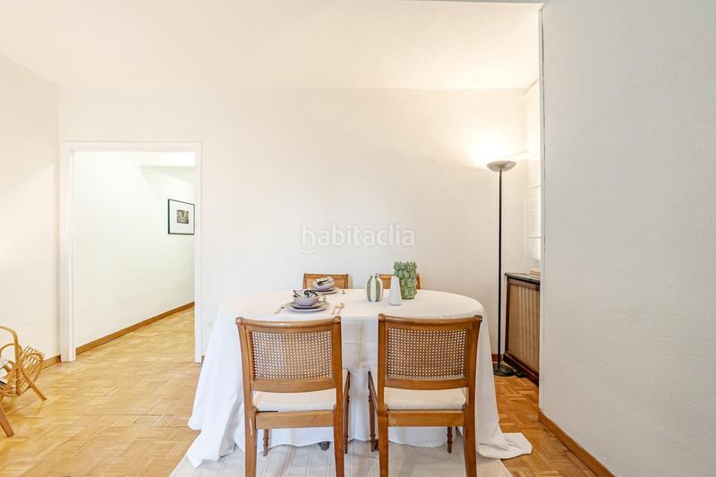 Foto b3e0fe64-8a10-45ec-8f86-913621994488. Etagenwohnung mit heizung in Ibiza Madrid