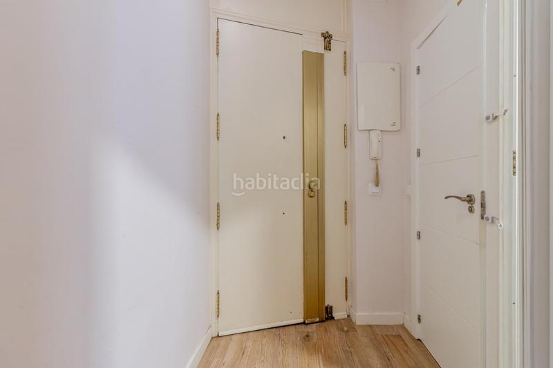 Foto bc0fcd22-30d2-4baa-9252-c099622a4c1a. Pis amb calefacció a Pacífico Madrid