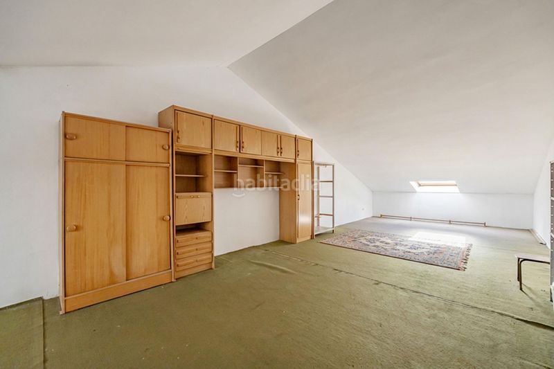 Chalet único en carabanchel alto parcela, piscina y jardín privado en Madrid - Imagen 34