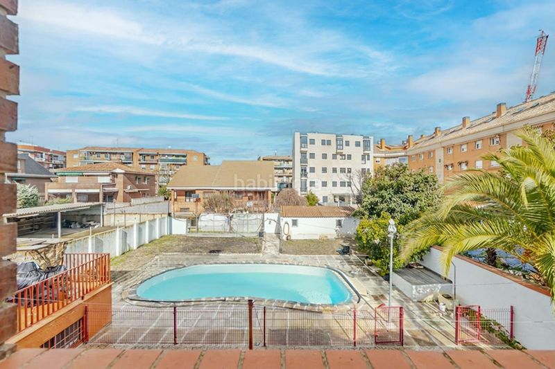 Chalet único en carabanchel alto parcela, piscina y jardín privado en Madrid - Imagen 24