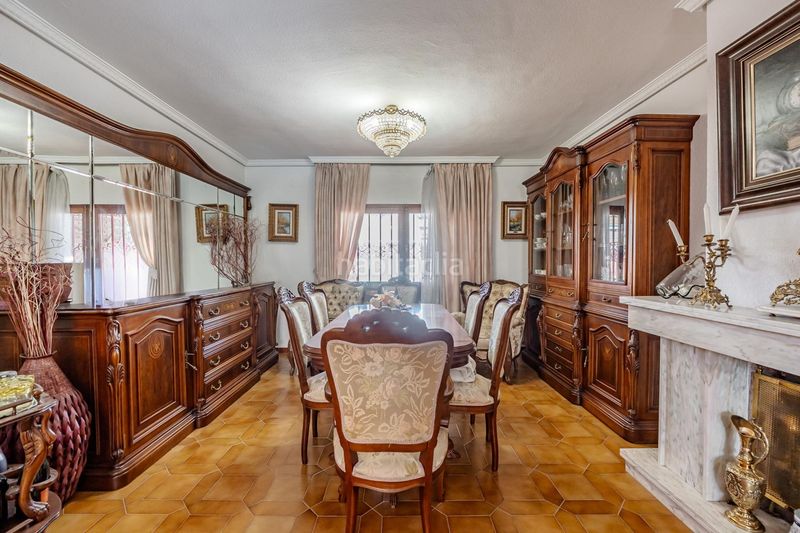 Chalet único en carabanchel alto parcela, piscina y jardín privado en Madrid - Imagen 10