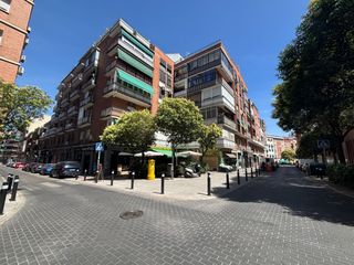 Flat in Calle LUIS CABRERA