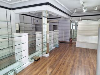 Local Comercial a Calle ALCALA 344