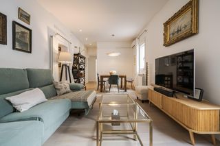 Flat  Lope de rueda 27. Moderno y luminosos piso en retiroibiza