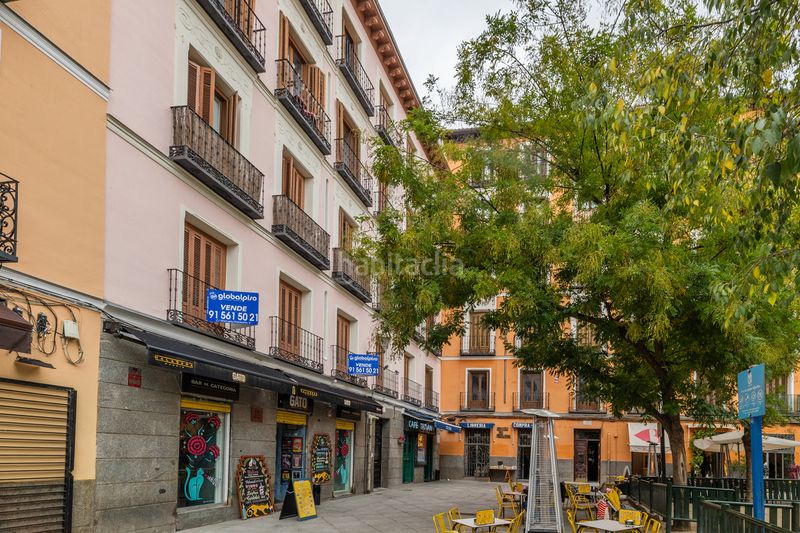 Piso exclusiva oportunidad en malasaña! globalpiso malasaña pone a la venta este magnífico piso exterior de 108 m,con tres balcones a l en Madrid - Imagen 42