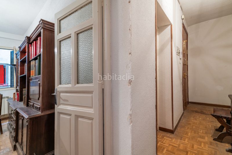Piso exclusiva oportunidad en malasaña! globalpiso malasaña pone a la venta este magnífico piso exterior de 108 m,con tres balcones a l en Madrid - Imagen 20
