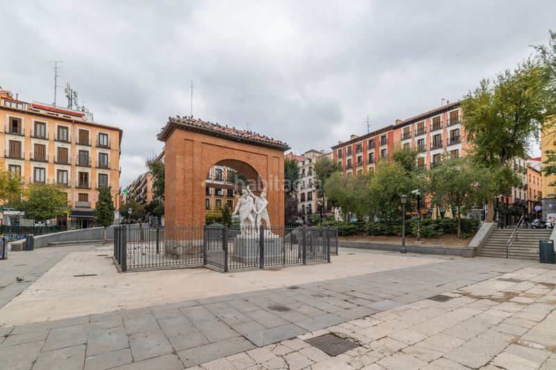 Piso exclusiva oportunidad en malasaña! globalpiso malasaña pone a la venta este magnífico piso exterior de 108 m,con tres balcones a l en Madrid - Imagen 50