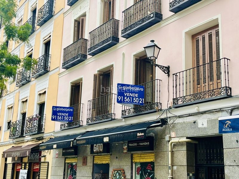 Piso exclusiva oportunidad en malasaña! globalpiso malasaña pone a la venta este magnífico piso exterior de 108 m,con tres balcones a l en Madrid - Imagen 37