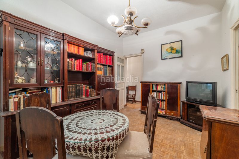 Piso exclusiva oportunidad en malasaña! globalpiso malasaña pone a la venta este magnífico piso exterior de 108 m,con tres balcones a l en Madrid - Imagen 11
