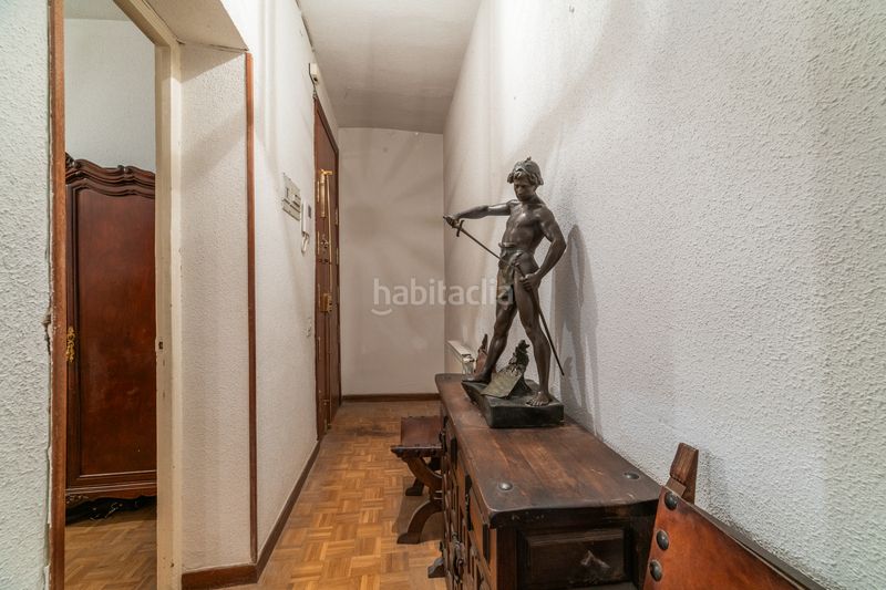Piso exclusiva oportunidad en malasaña! globalpiso malasaña pone a la venta este magnífico piso exterior de 108 m,con tres balcones a l en Madrid - Imagen 23