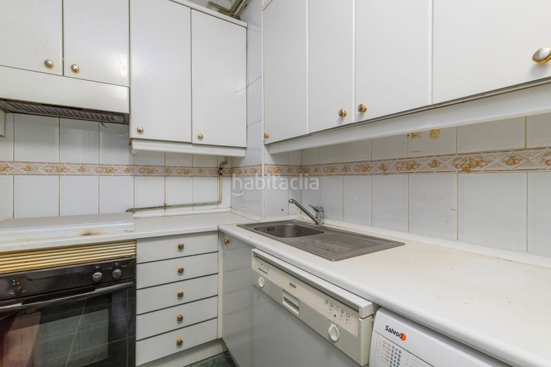 Piso exclusiva oportunidad en malasaña! globalpiso malasaña pone a la venta este magnífico piso exterior de 108 m,con tres balcones a l en Madrid - Imagen 14