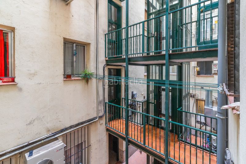 Piso exclusiva oportunidad en malasaña! globalpiso malasaña pone a la venta este magnífico piso exterior de 108 m,con tres balcones a l en Madrid - Imagen 44