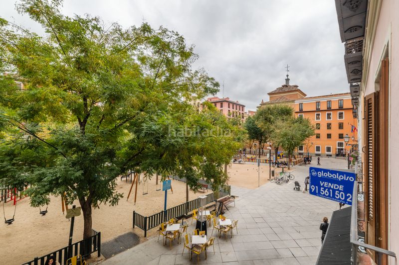 Piso exclusiva oportunidad en malasaña! globalpiso malasaña pone a la venta este magnífico piso exterior de 108 m,con tres balcones a l en Madrid - Imagen 36