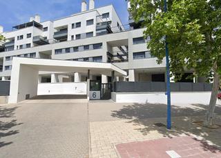 Parking coche en Solagua. Globalpiso pau de carabanchel vende en leganés en el barrio de s
