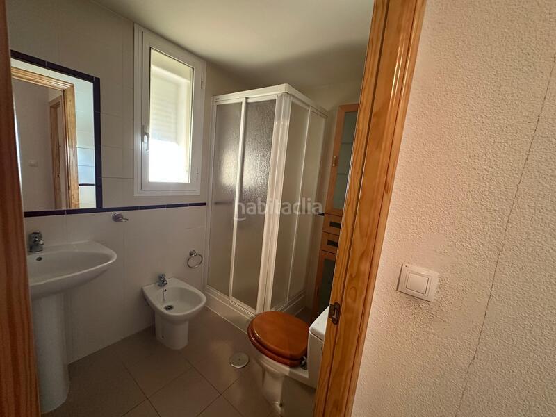 Foto 24f2b8e3-6435-4785-8ced-cdcc266f7dd6. Ático globalpiso coslada vende en exclusivaático dúplex, ubicado en la última planta, cuenta con una excelente iluminación natural, situ en Vila Joiosa (la)