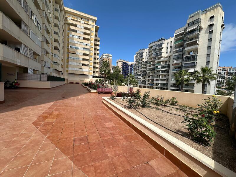 Foto 87c4be91-6696-49e9-8722-cb1c5f320842. Ático globalpiso coslada vende en exclusivaático dúplex, ubicado en la última planta, cuenta con una excelente iluminación natural, situ en Vila Joiosa (la)