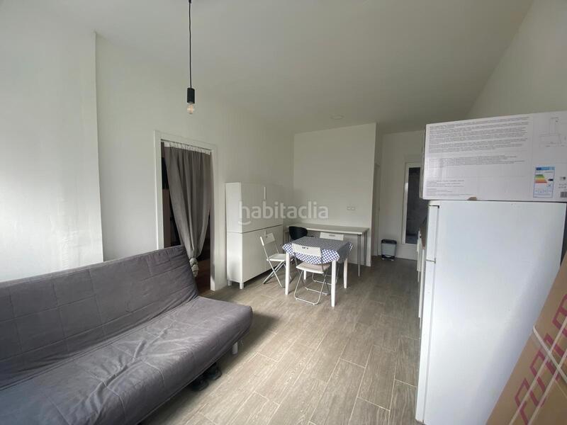 Foto 37d28042-587b-4528-a35c-cb5a89c342be. Apartament amb calefacció aparcament a Juan de la Cierva Getafe