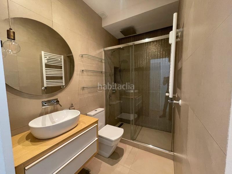 Foto 34de37b1-e9d6-41a1-a2f8-ea050d3f2f67. Alquiler piso estás buscando un piso en alquiler espacioso, cómodo, bien situado y con mucha luz natural? este hermoso piso en la calle bravo mu en Madrid