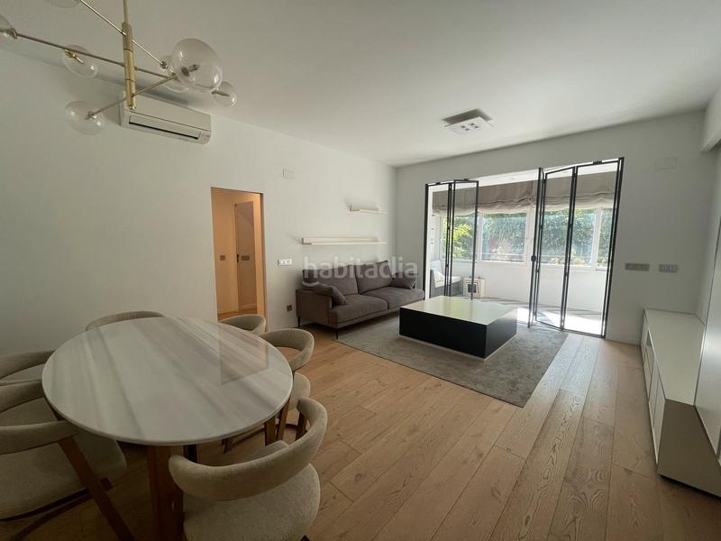 Foto e563c179-9710-45a3-8e49-151d82987b38. Alquiler piso estás buscando un piso en alquiler espacioso, cómodo, bien situado y con mucha luz natural? este hermoso piso en la calle bravo mu en Madrid