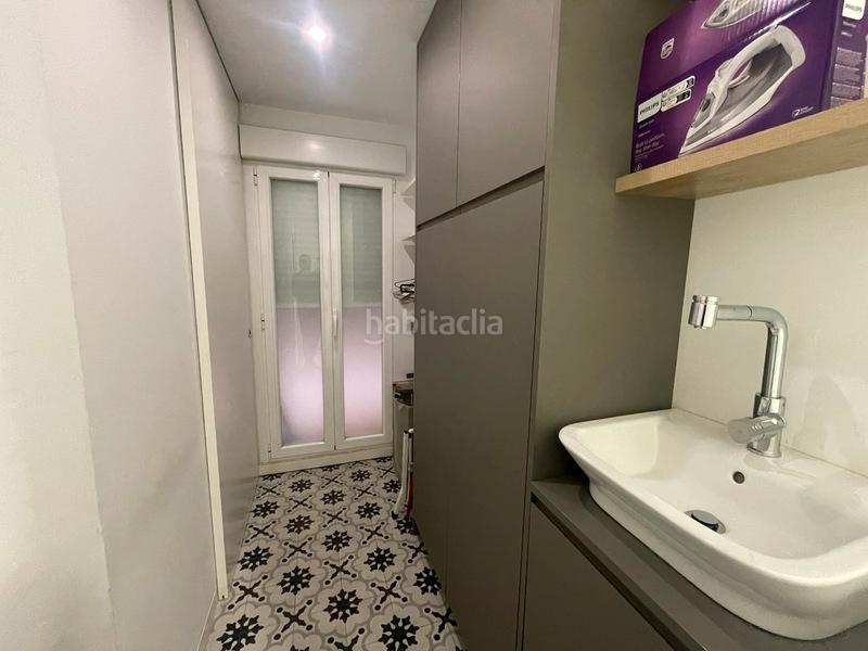Foto fdecdaeb-d88f-45d0-975b-040d4788da56. Alquiler piso estás buscando un piso en alquiler espacioso, cómodo, bien situado y con mucha luz natural? este hermoso piso en la calle bravo mu en Madrid