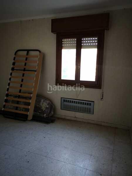 Foto e423439e-9dc2-4b4d-9a13-04cde3f8892c. Edifici a Hoyo de Pinares (El)