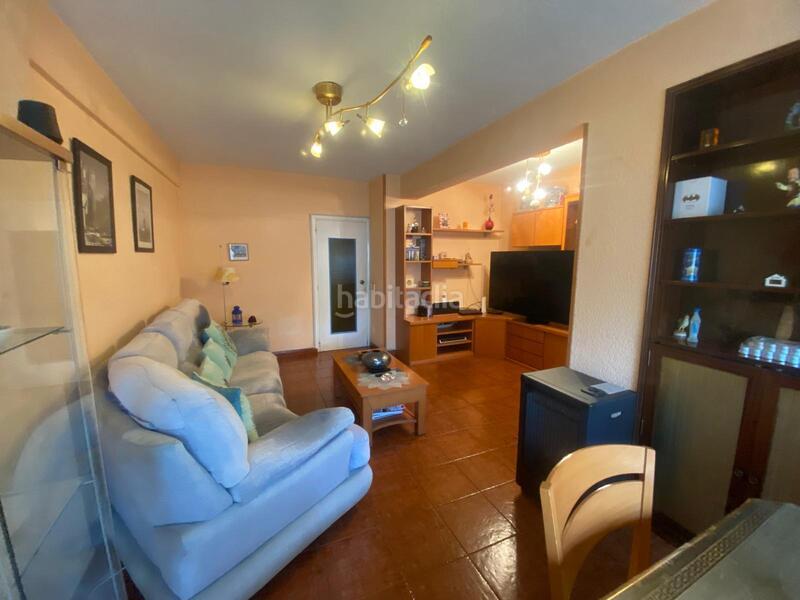Foto d428cdf6-cd55-43f0-ae87-7d24c79e68f5. Piso globalpiso vende !!!!oportunidad en una de las zonas más demandadas !se vende amplio piso exterior de 84 m2, ubi en Coslada