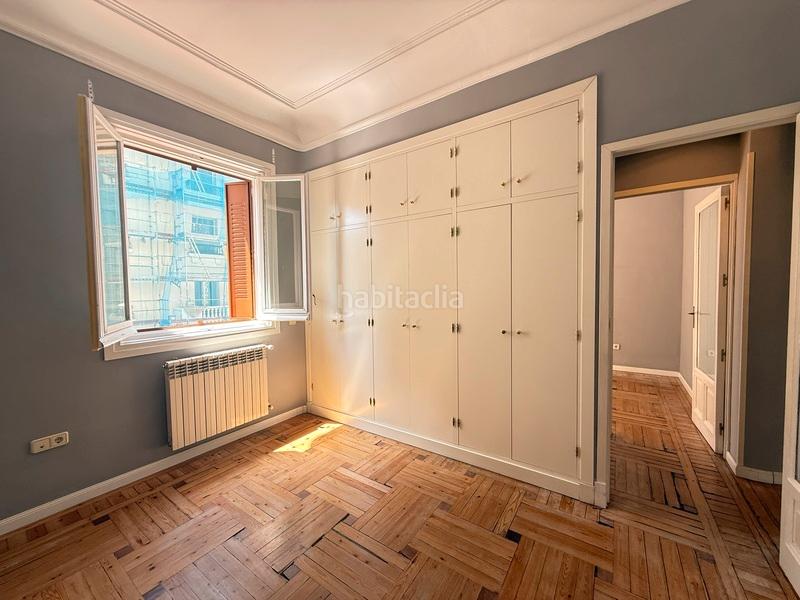 Foto a2ae097c-f025-4d51-951f-9d46f80e4c29. Pis amb calefacció a Trafalgar Madrid