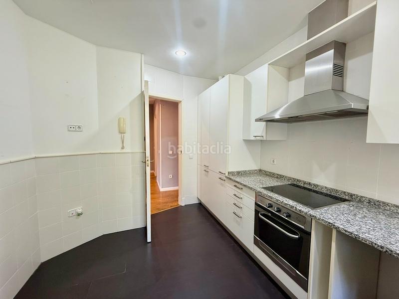 Foto aa8e5156-85f6-4510-9fd8-d06c2eefdad3. Pis amb calefacció a Trafalgar Madrid