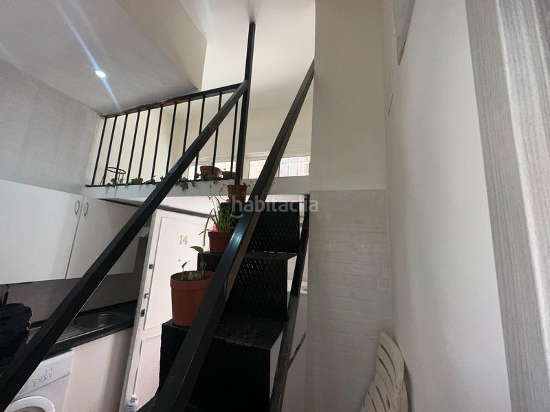 Foto 6b66ffb0-07c3-4e32-84cc-ff8ada57341b. Piso globalpiso carabanchel Vista Alegre vende en exclusiva local convertido en vivienda de 30 m2 distribuidos en salón con cocina amer en Madrid