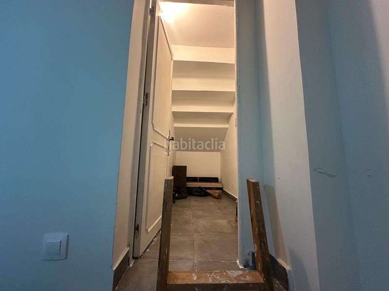Foto baee266d-0bef-4e1e-ae44-93f155927924. Piso globalpiso carabanchel Vista Alegre vende en exclusiva local convertido en vivienda de 30 m2 distribuidos en salón con cocina amer en Madrid