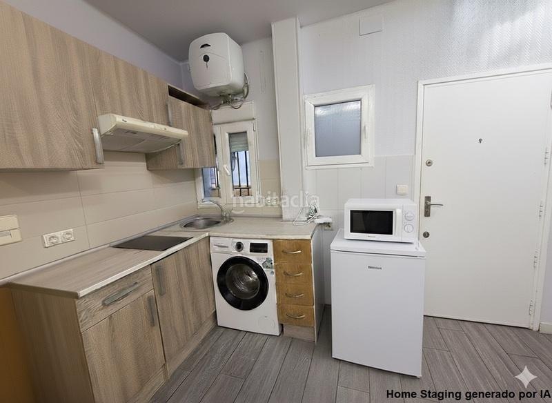 Foto 034b03a4-b8a9-438b-808c-5b742fd8ee3d. Piso globalpiso pau de carabanchel vende en Numancia vivienda de 1 dormitorio, 1 baño con plato de ducha y calefactor, y cocina abiert en Madrid