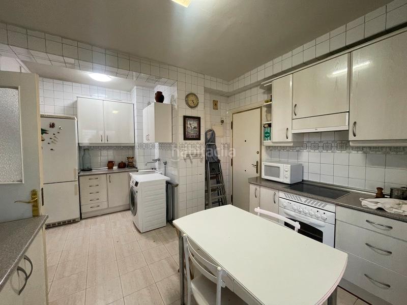Foto 9a25248b-5844-4c7c-9b6d-9437e1859907. Piso globalpiso chamberí, vende en exclusiva! magnífica vivienda de 169 msup2 construidos, situada en una tercera planta, distribuida e en Madrid