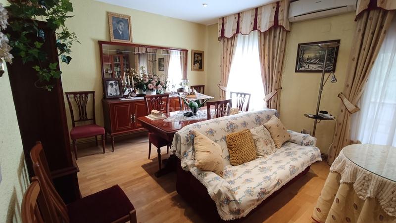 Foto b491dfe5-4120-4ede-b319-ac41079c783e. Edificio in San Isidro Madrid