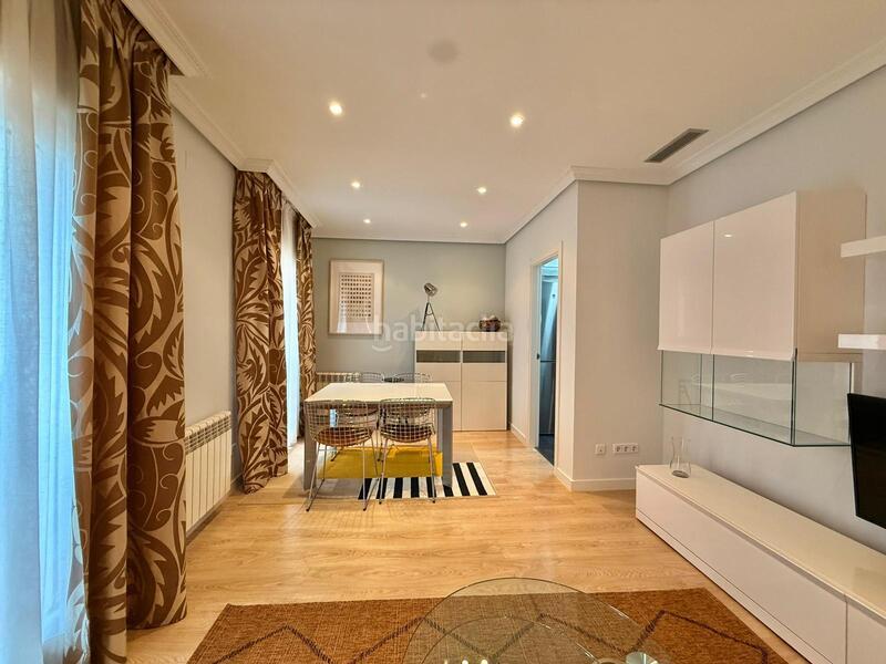 Foto 7aa3b437-9059-44e0-8a31-3139ff24aa69. Rent flat with heating in Trafalgar Madrid