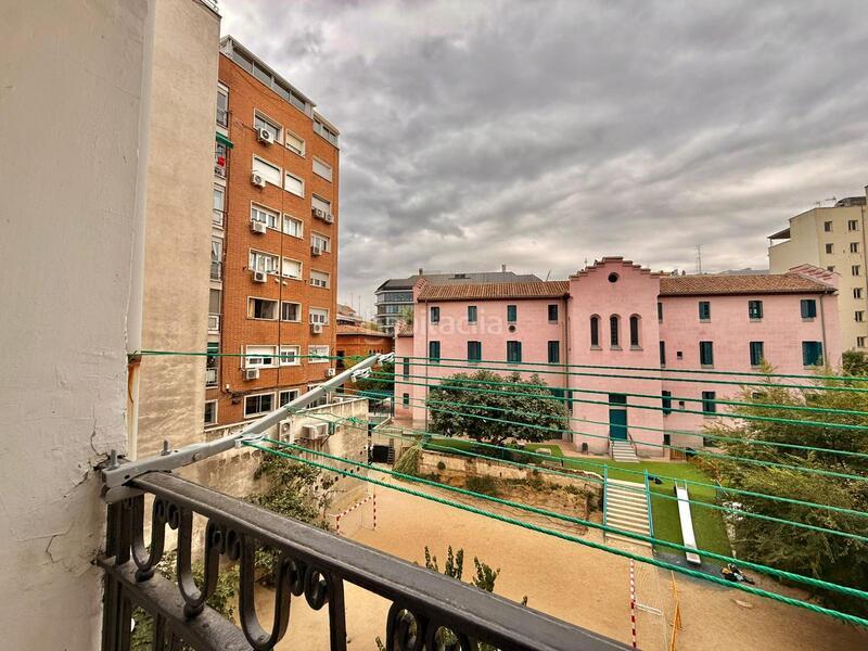 Foto ea94eade-c0ff-43d7-b2bb-e0019c21c831. Rent flat with heating in Trafalgar Madrid