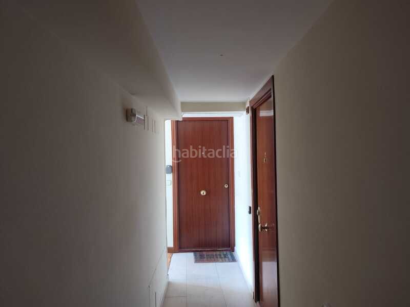 Foto f2acdbfe-22ee-4aae-ade7-9a2cb420f73d. Àtic amb calefacció a Universidad-Malasaña Madrid