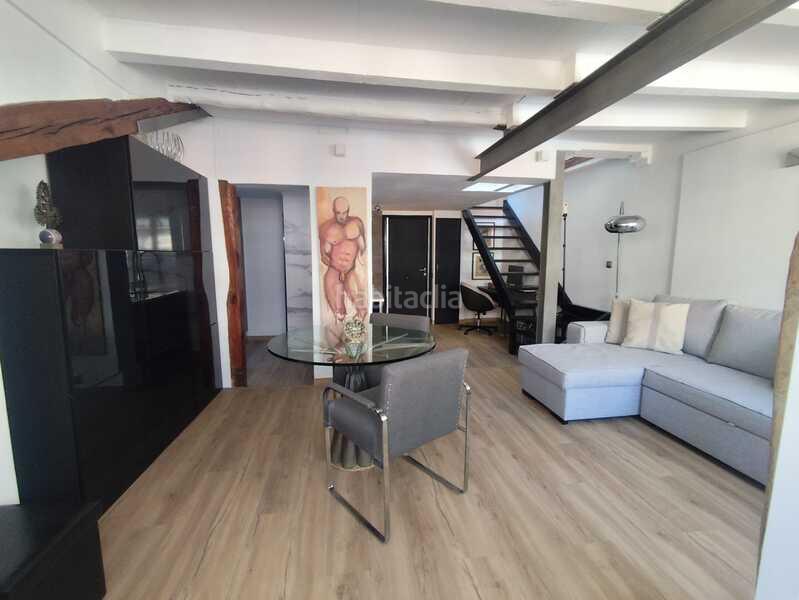 Foto e443ccbf-1f8c-45e4-9758-ecc991570935. Attico con riscaldamento in Universidad-Malasaña Madrid