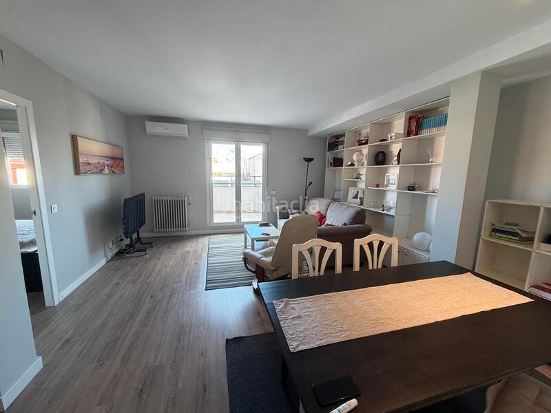 Foto 821bca5a-2e35-42ba-9abc-562f4cf7d259. Etagenwohnung mit heizung in Trafalgar Madrid