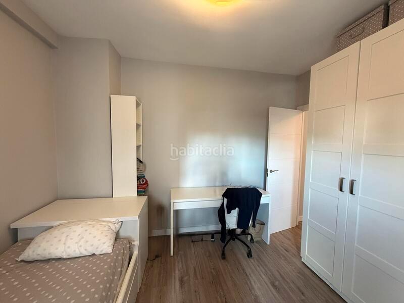 Foto b2feb89a-2ff5-4f9d-a386-399a3b52622b. Etagenwohnung mit heizung in Trafalgar Madrid