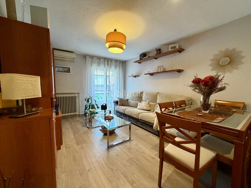 Foto 5590231e-b96a-4e49-aaa8-9228c0ffd017. Pis amb calefacció aparcament a Pradolongo Madrid